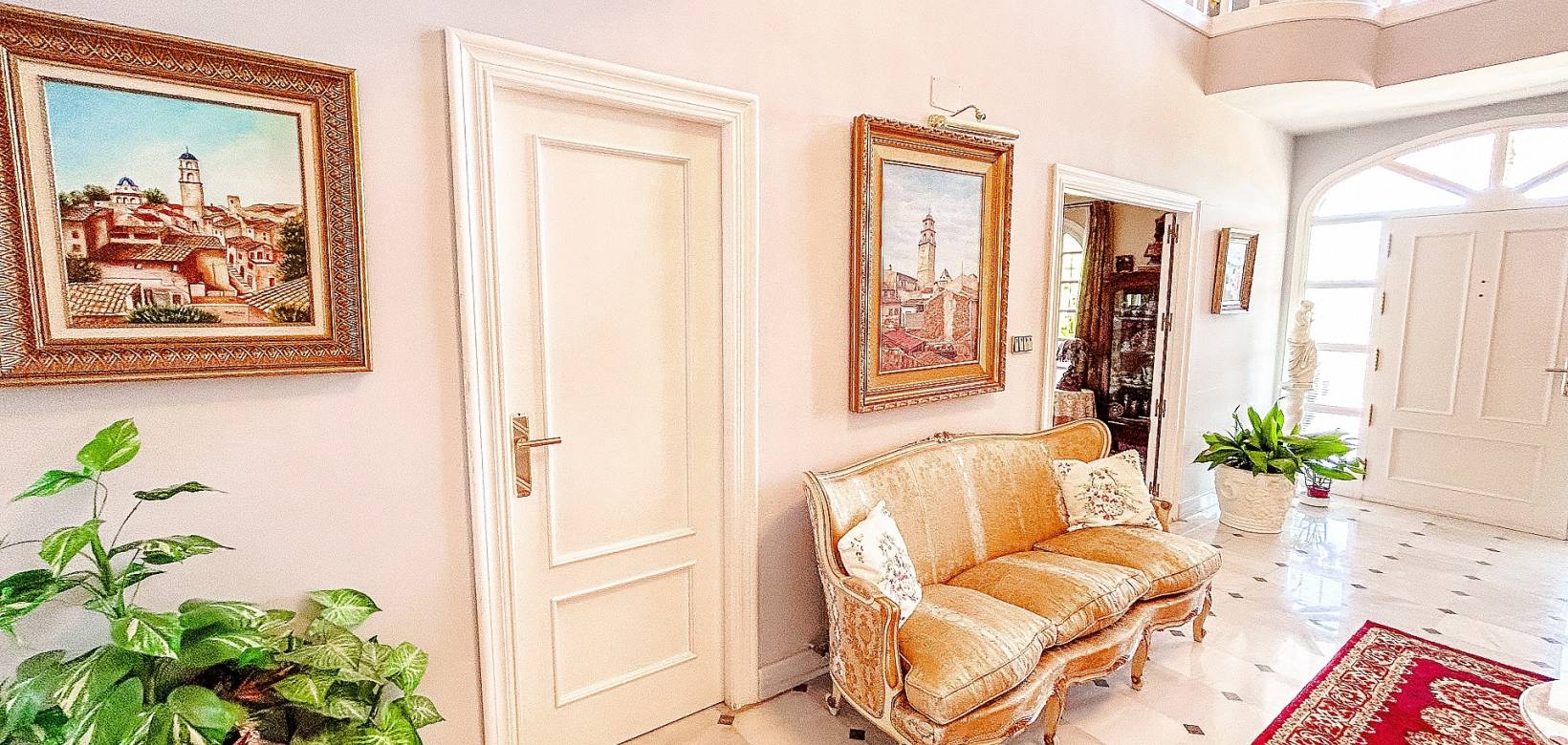 Venta - Chalet - Monovar