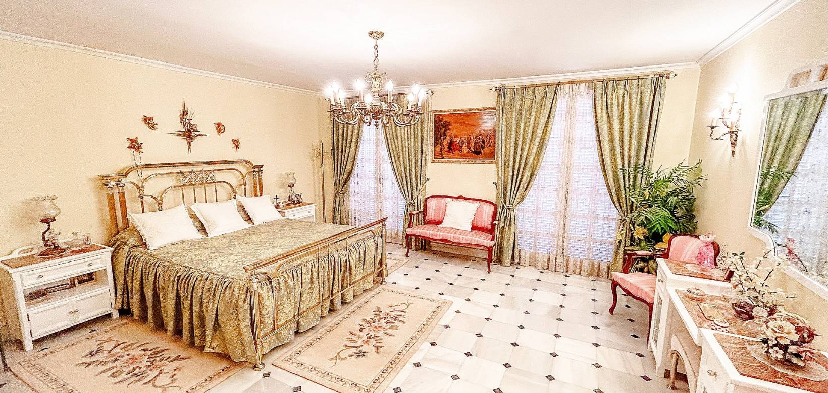 Venta - Chalet - Monovar