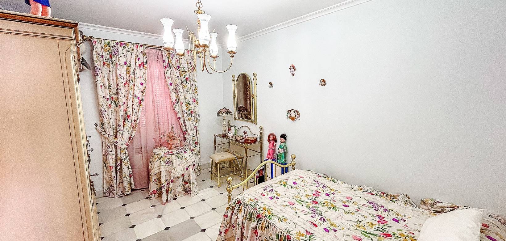 Venta - Chalet - Monovar