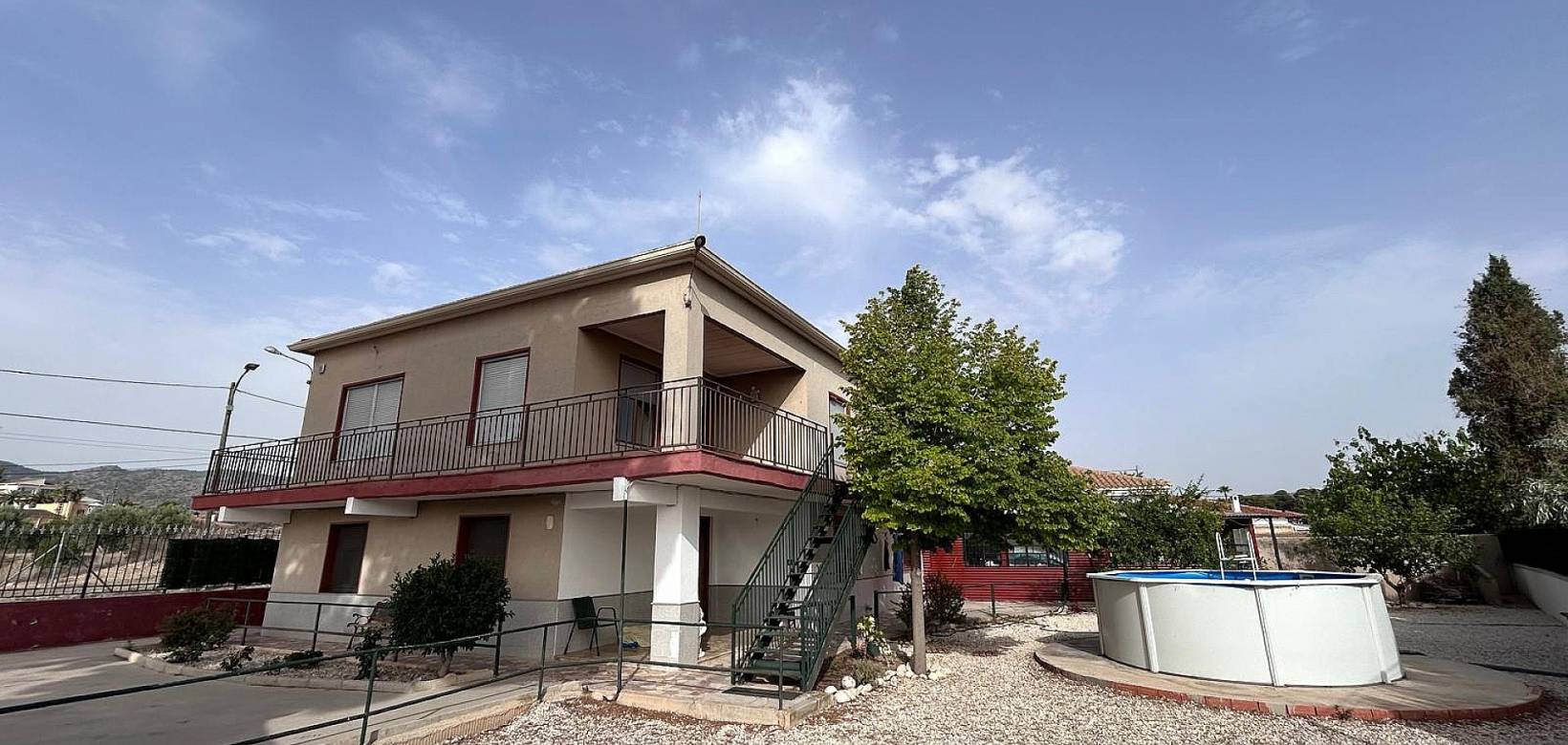 Venta - Chalet - Monovar