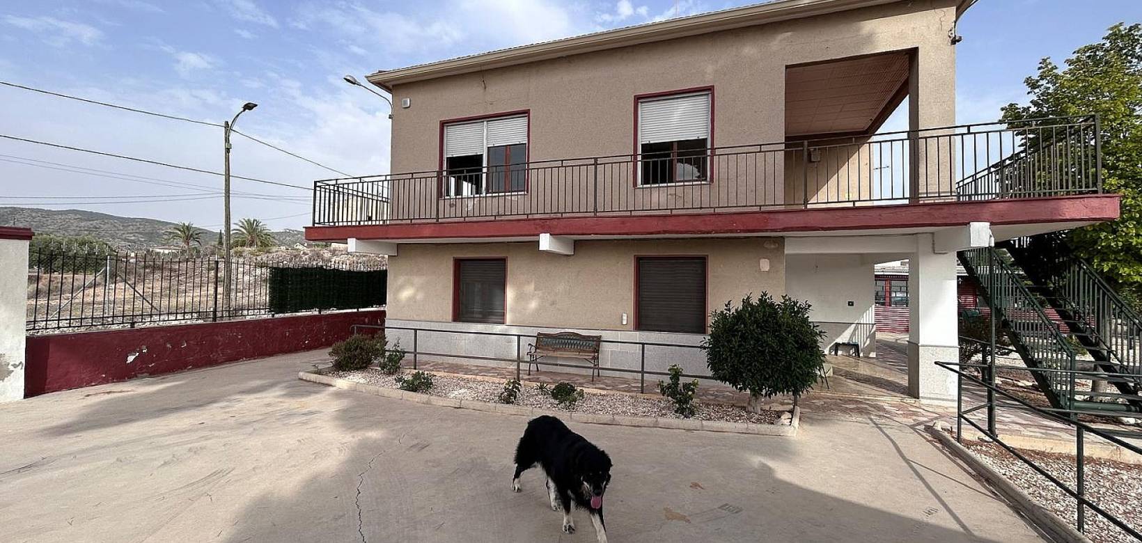 Venta - Chalet - Monovar