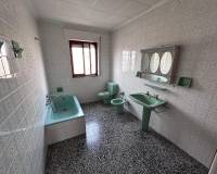 Venta - Chalet - Monovar