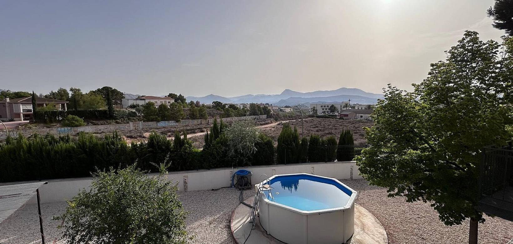 Venta - Chalet - Monovar