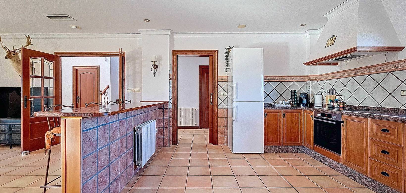 Venta - Chalet - Monovar