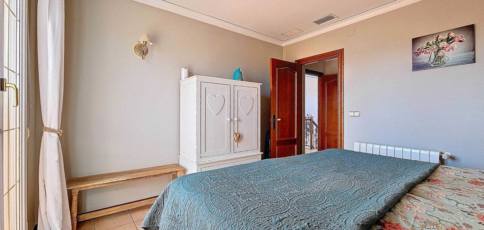 Venta - Chalet - Monovar