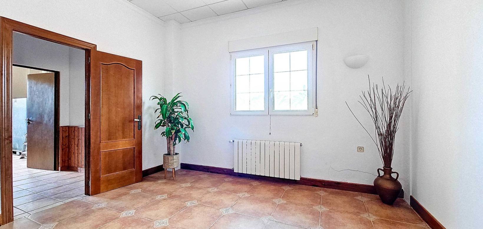 Venta - Chalet - Monovar