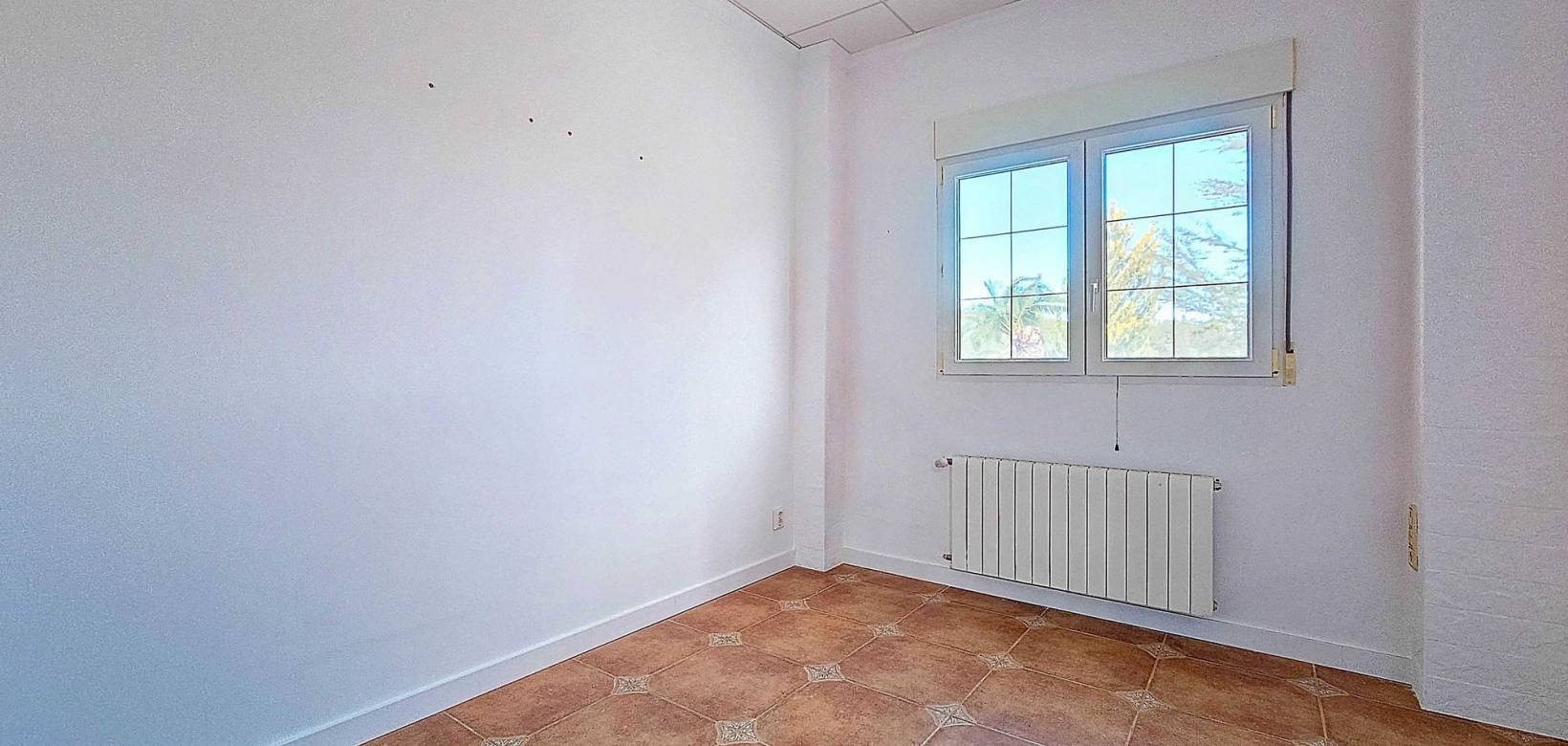 Venta - Chalet - Monovar