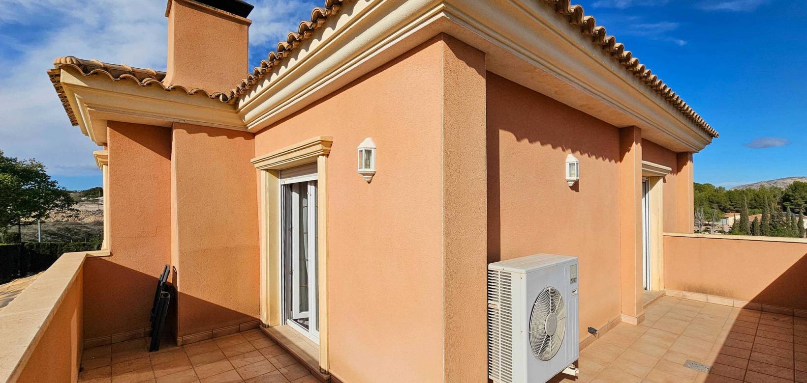 Venta - Chalet - Monovar