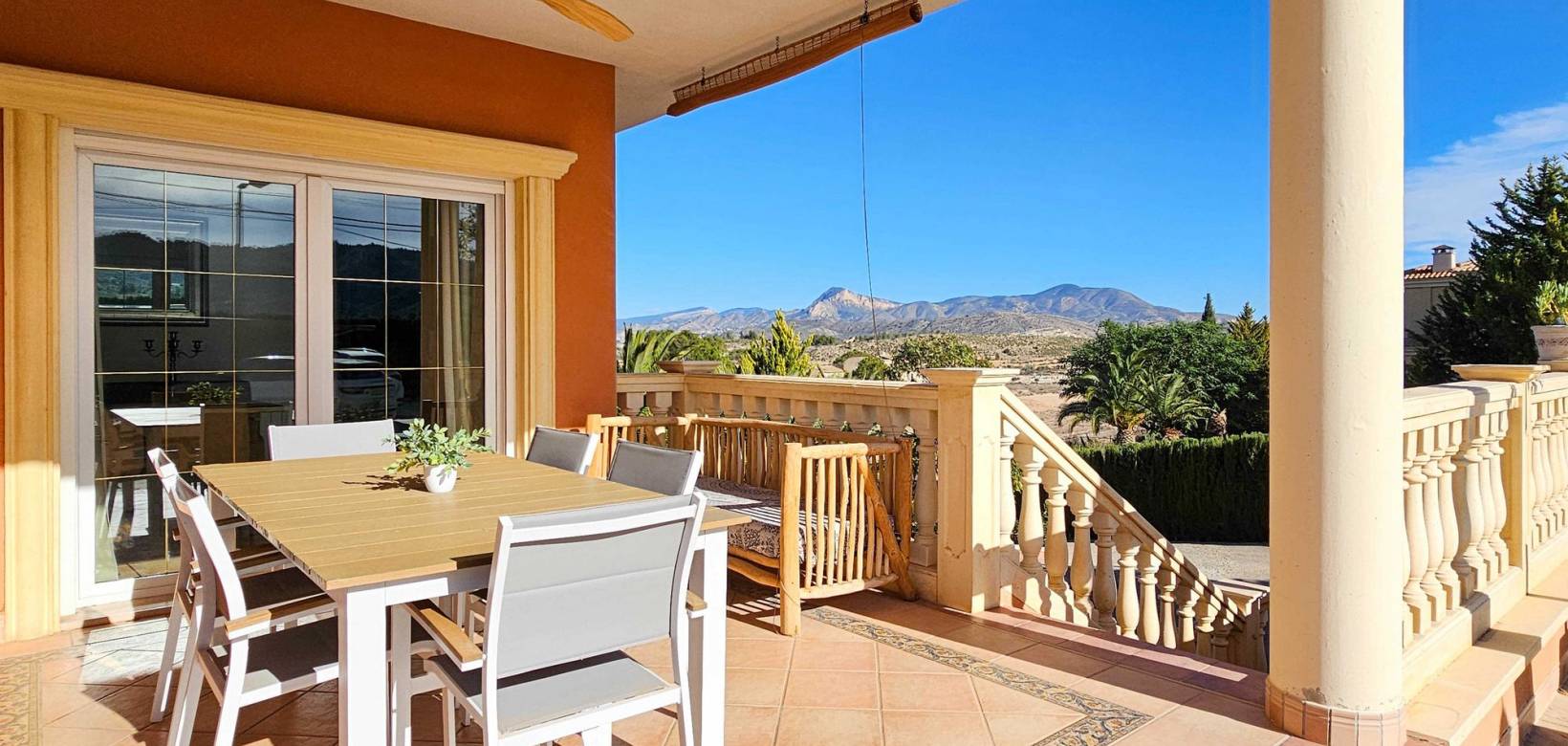 Venta - Chalet - Monovar