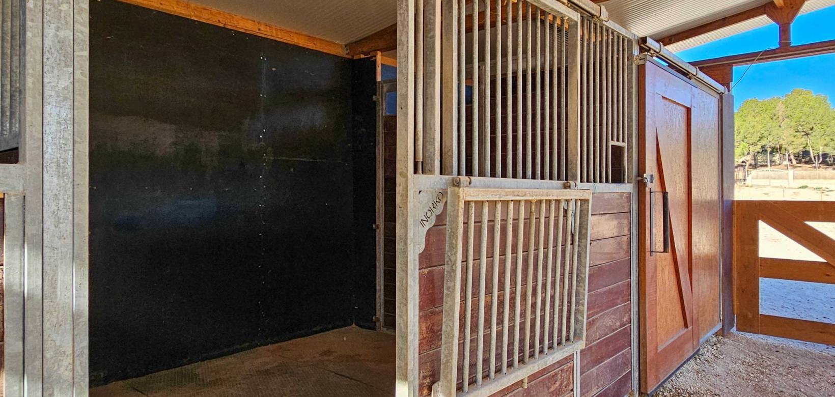 Venta - Chalet - Monovar