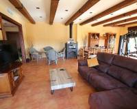 Venta - Chalet - Petrer