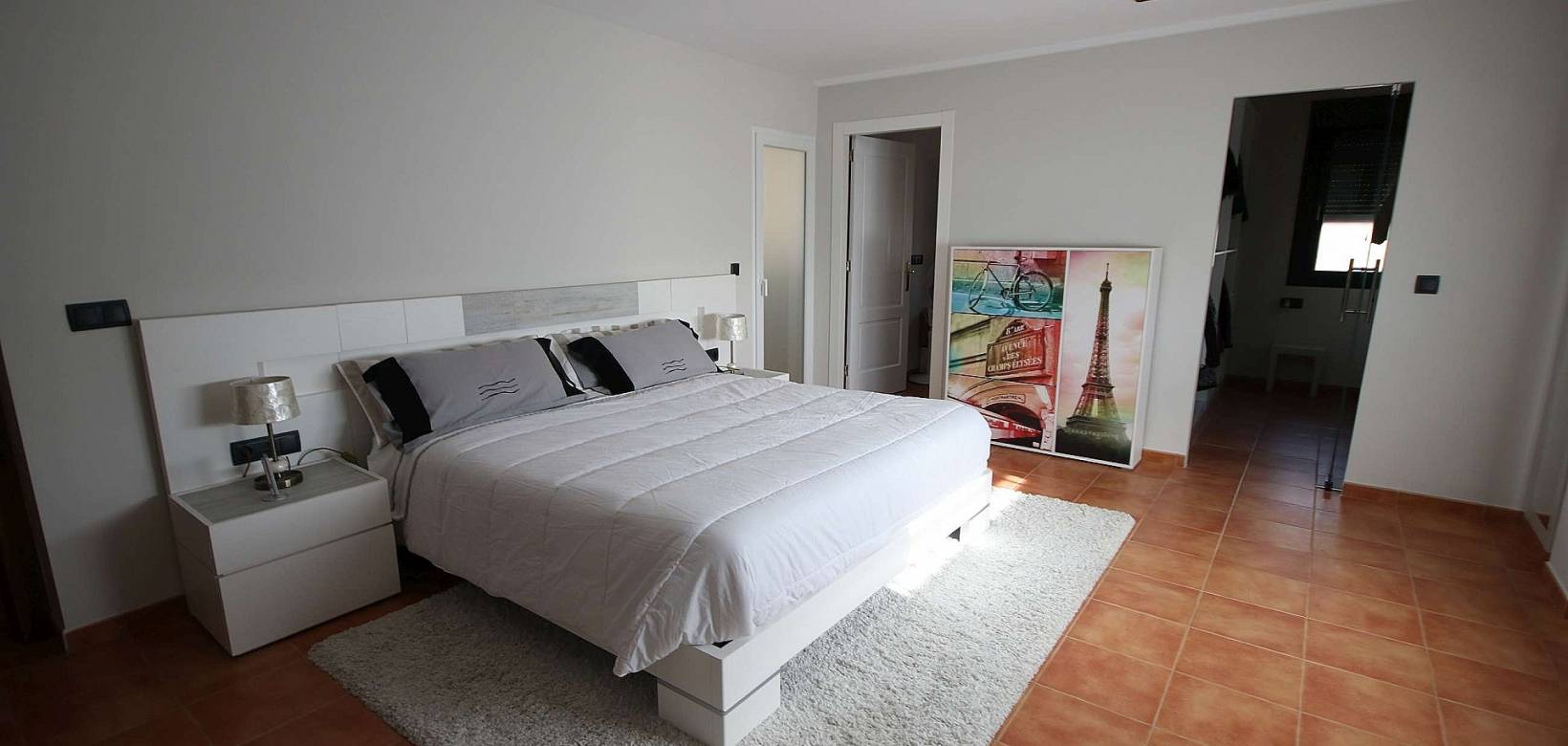 Venta - Chalet - Petrer