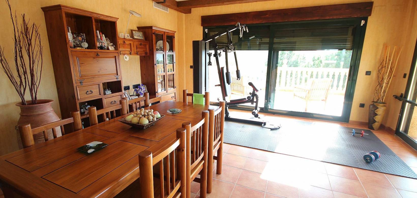 Venta - Chalet - Petrer