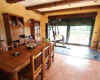 Venta - Chalet - Petrer
