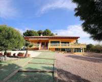 Venta - Chalet - Petrer