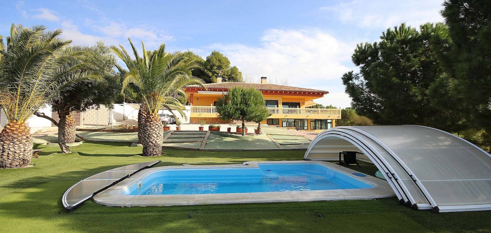 Venta - Chalet - Petrer