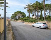 Venta - Chalet - Petrer