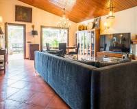 Venta - Chalet - Petrer