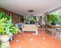 Venta - Chalet - Petrer