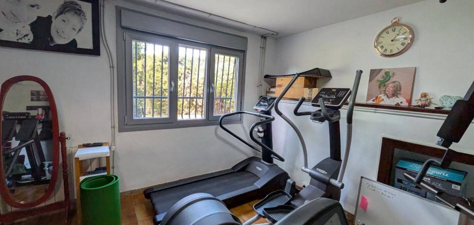 Venta - Chalet - Petrer