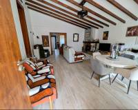 Venta - Chalet - Petrer