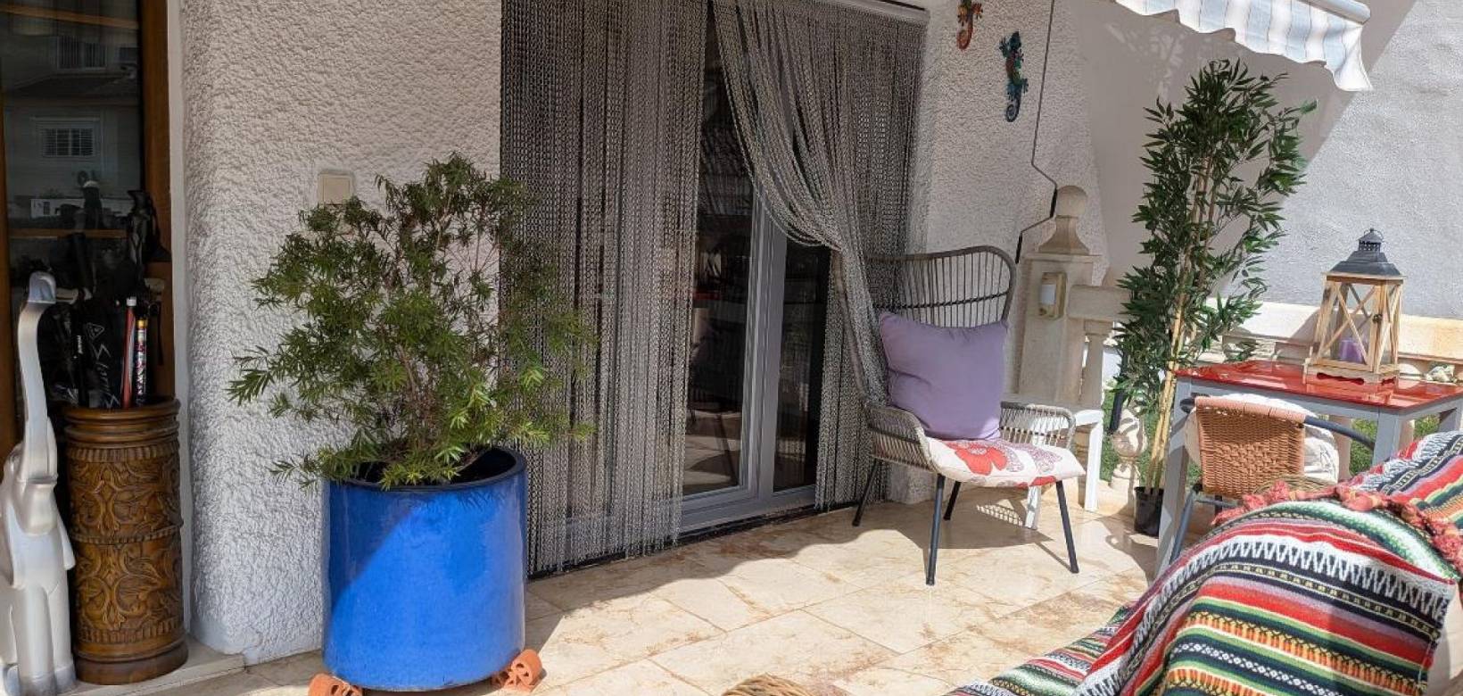 Venta - Chalet - Petrer