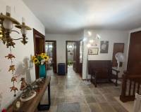Venta - Chalet - Petrer