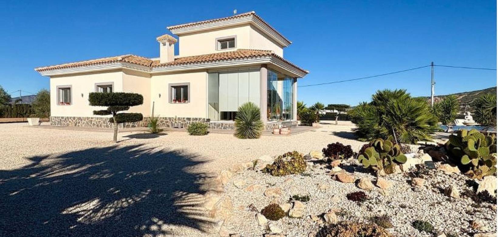 Venta - Chalet - Pinoso