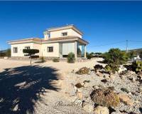 Venta - Chalet - Pinoso