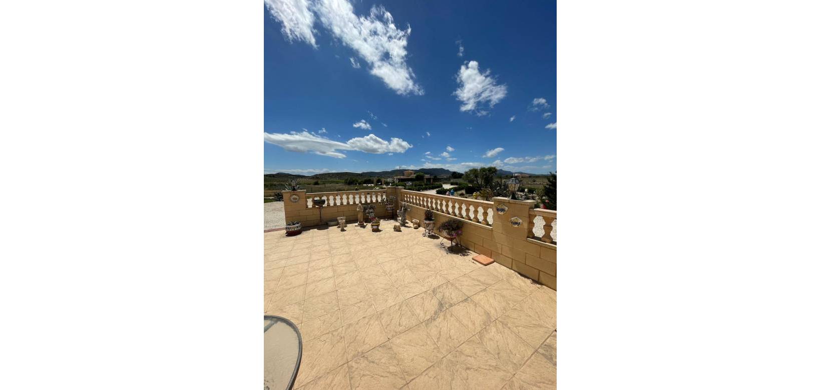 Venta - Chalet - Pinoso
