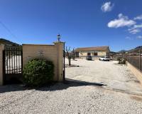 Venta - Chalet - Pinoso