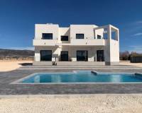 Venta - Chalet - Pinoso