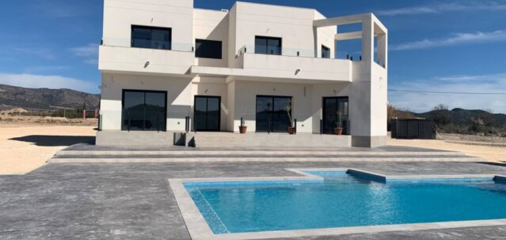 Venta - Chalet - Pinoso