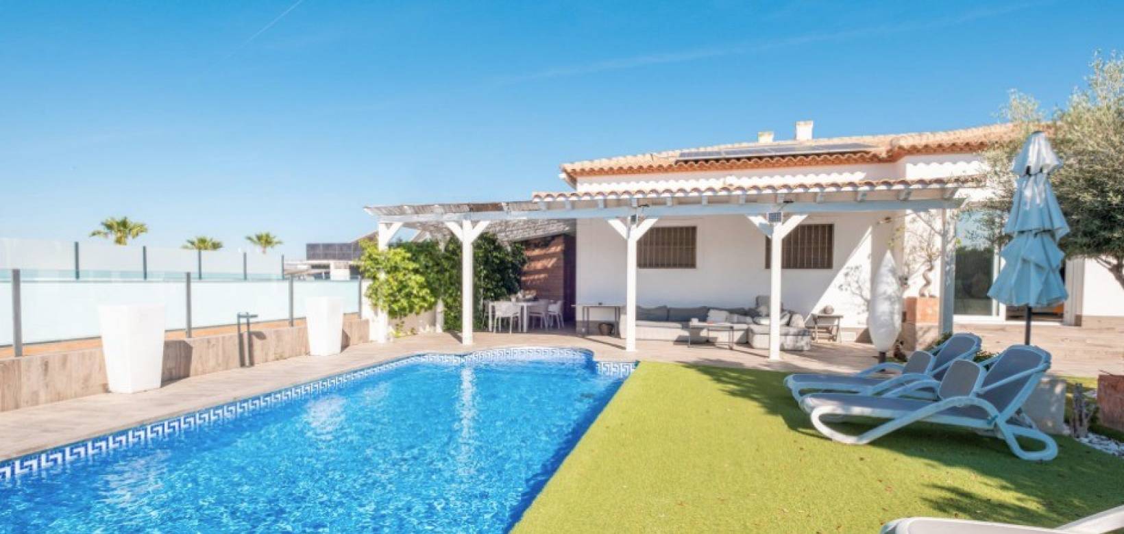 Venta - Chalet - San Fulgencio