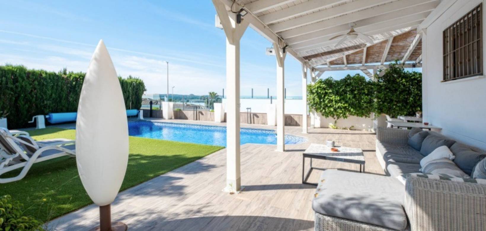 Venta - Chalet - San Fulgencio