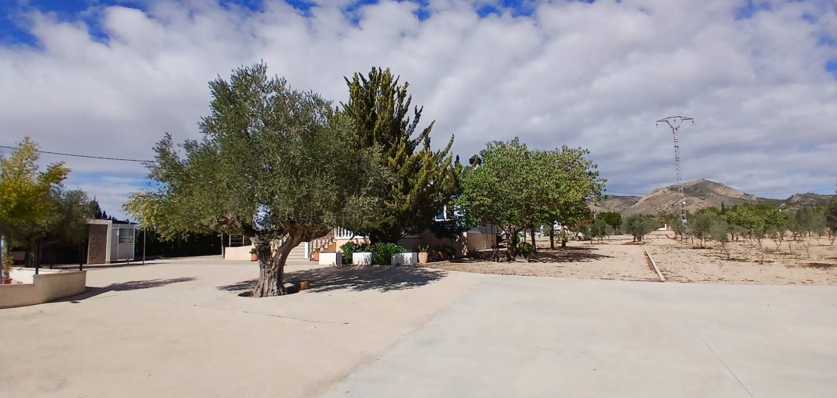 Venta - Chalet - Yecla