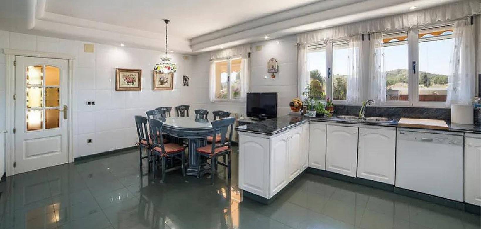 Venta - Chalet - Yecla