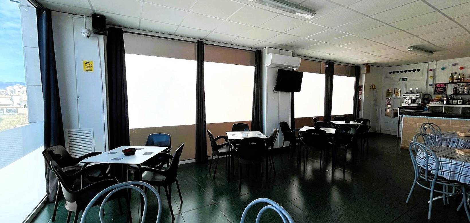 Venta - Comercial - Castalla