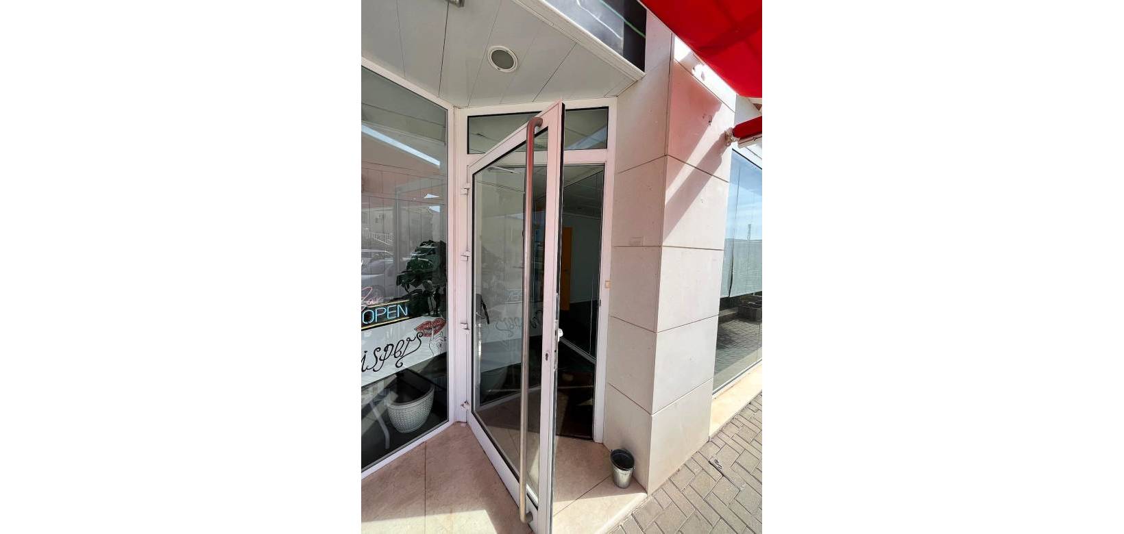 Venta - Comercial - Castalla