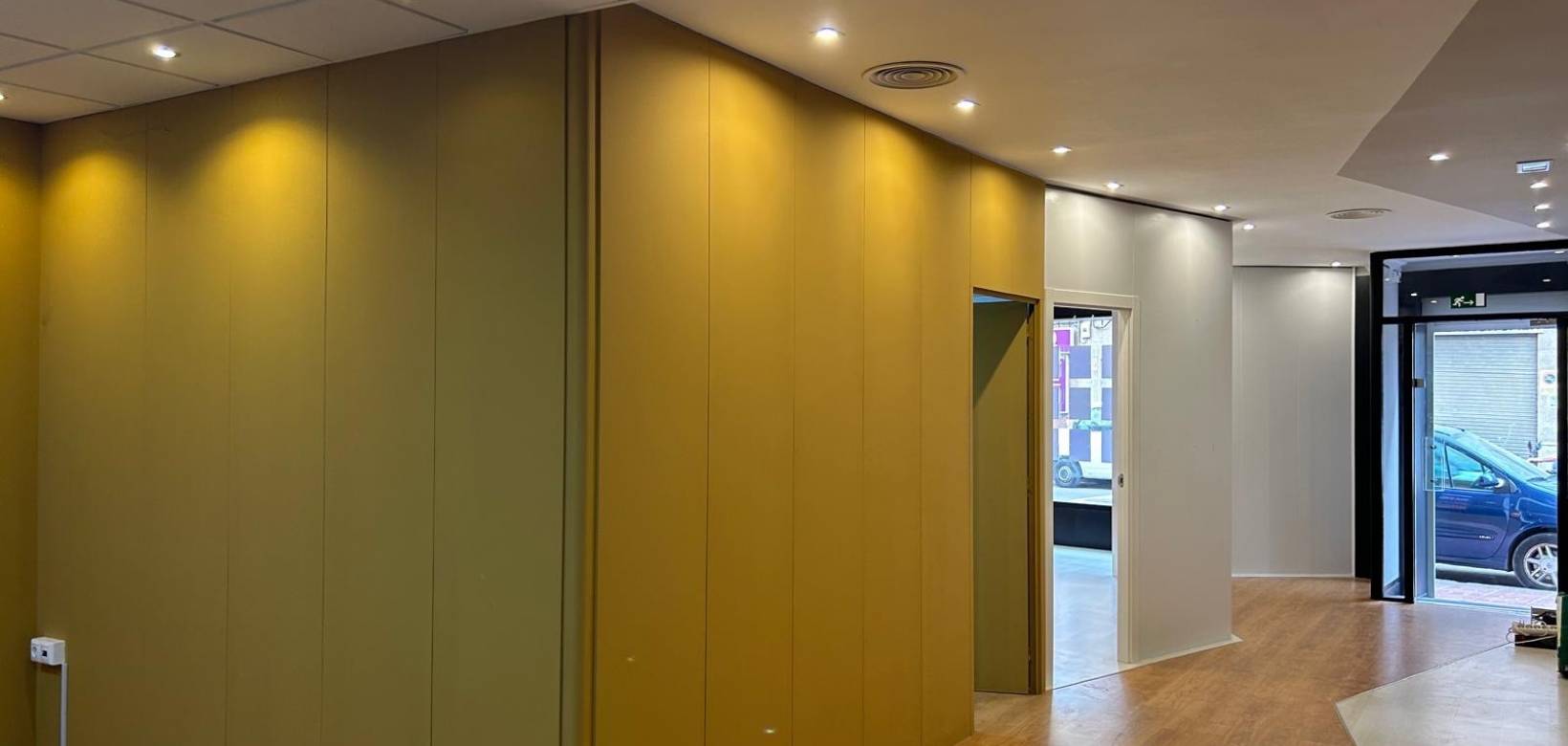 Venta - Comercial - Guardamar del Segura - Guardamar Center