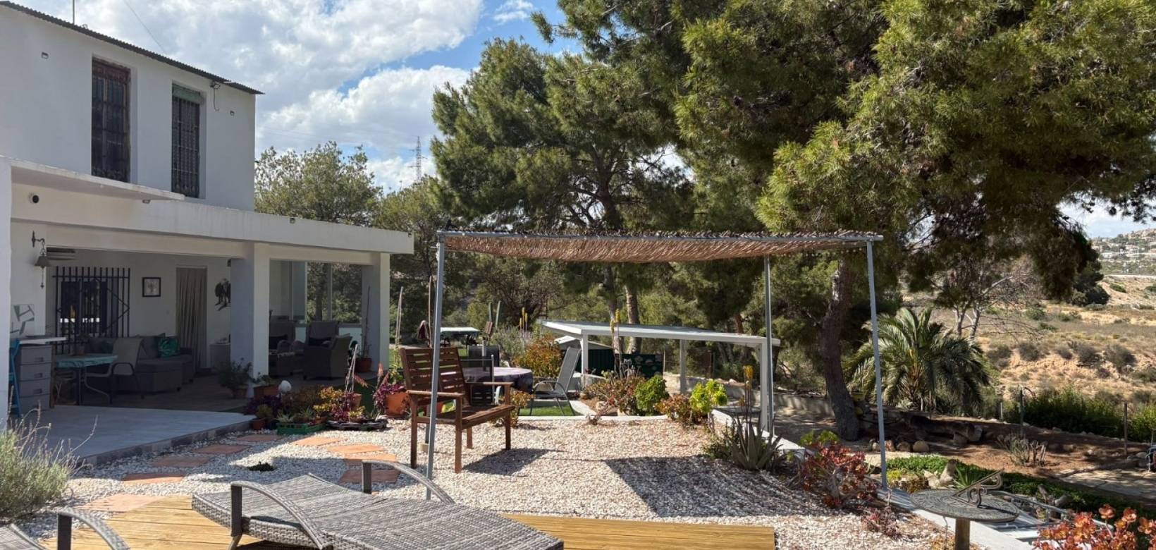 Venta - Country house - Elche