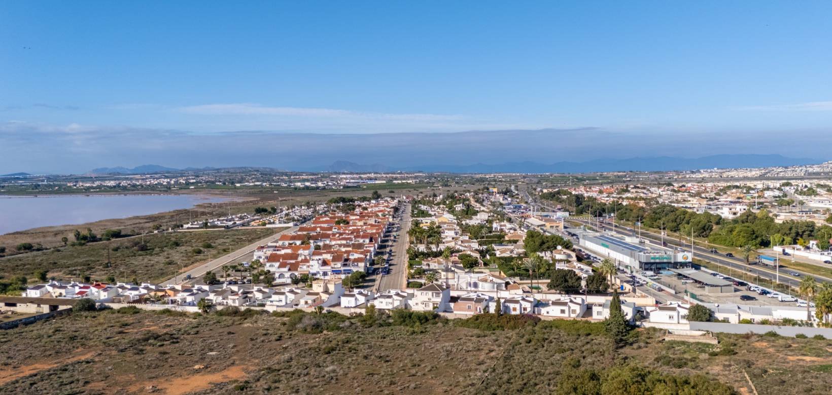 Venta - Detached villa - Torrevieja - Urbanización San Luis