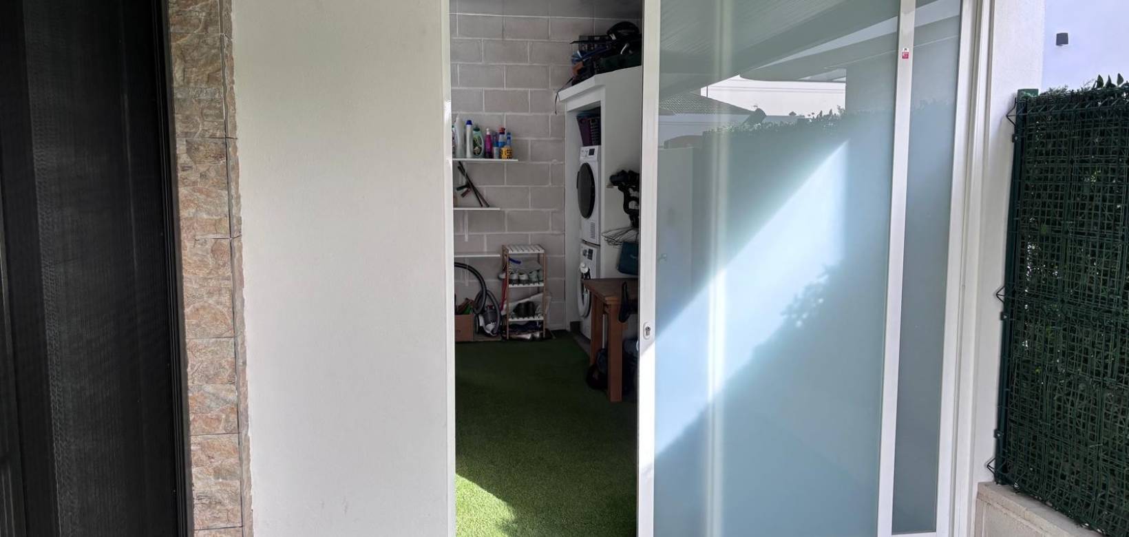 Venta - Semi Detached Villa - Los Montesinos - La Herada