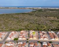 Venta - Terraced house / Townhouse - Torrevieja - La Siesta