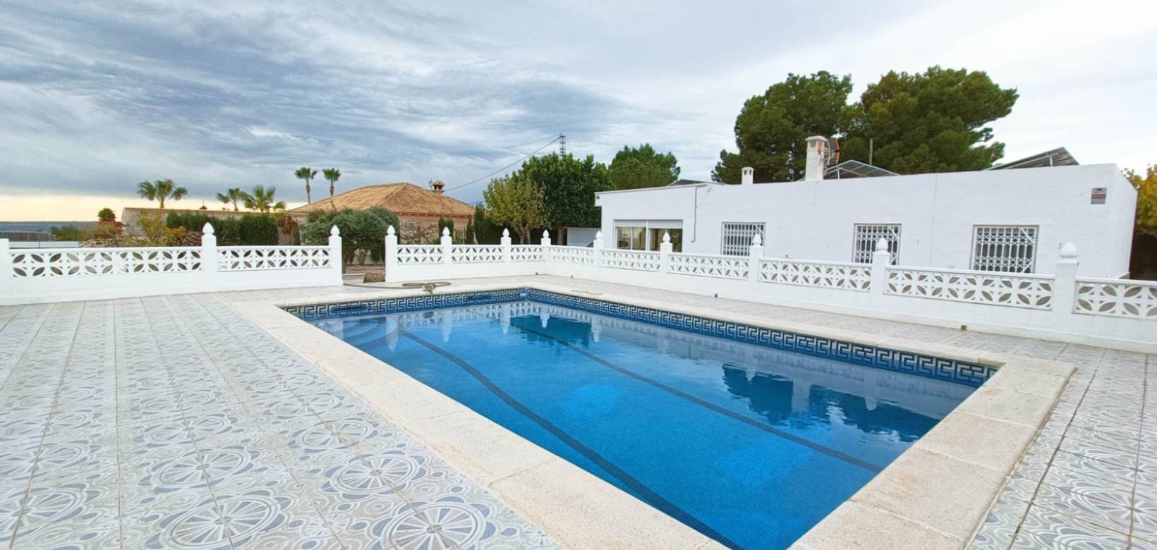 Venta - Villa - Albatera