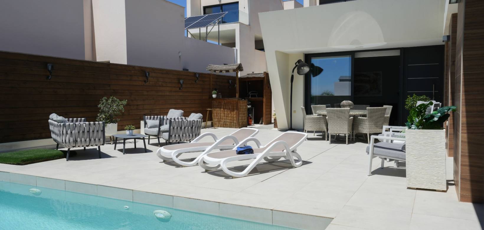 Venta - Villa - Benijofar