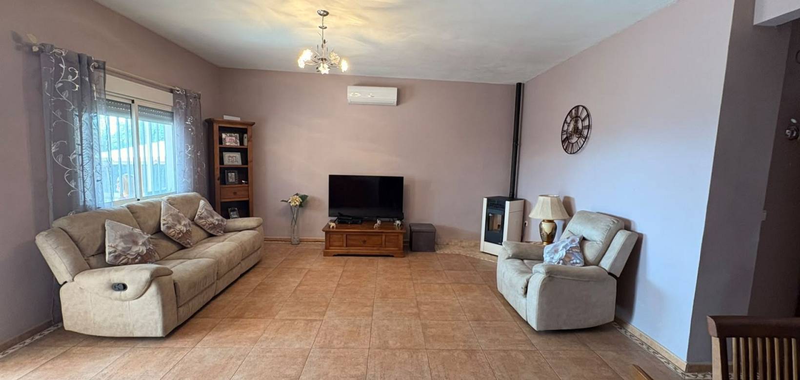 Venta - Villa - Caudete