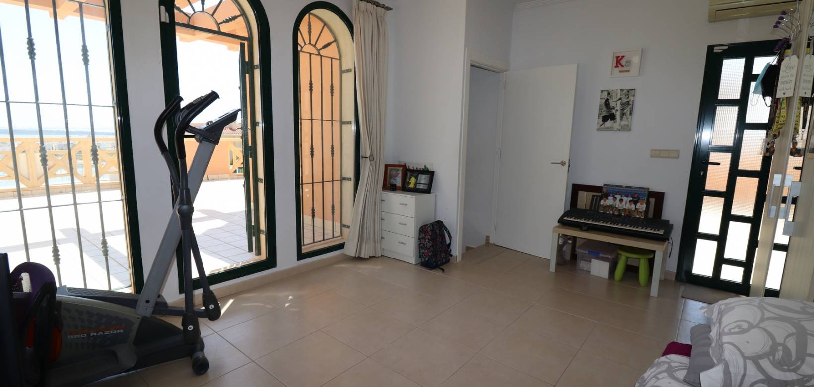 Venta - Villa - Ciudad Quesada - Doña Pepa