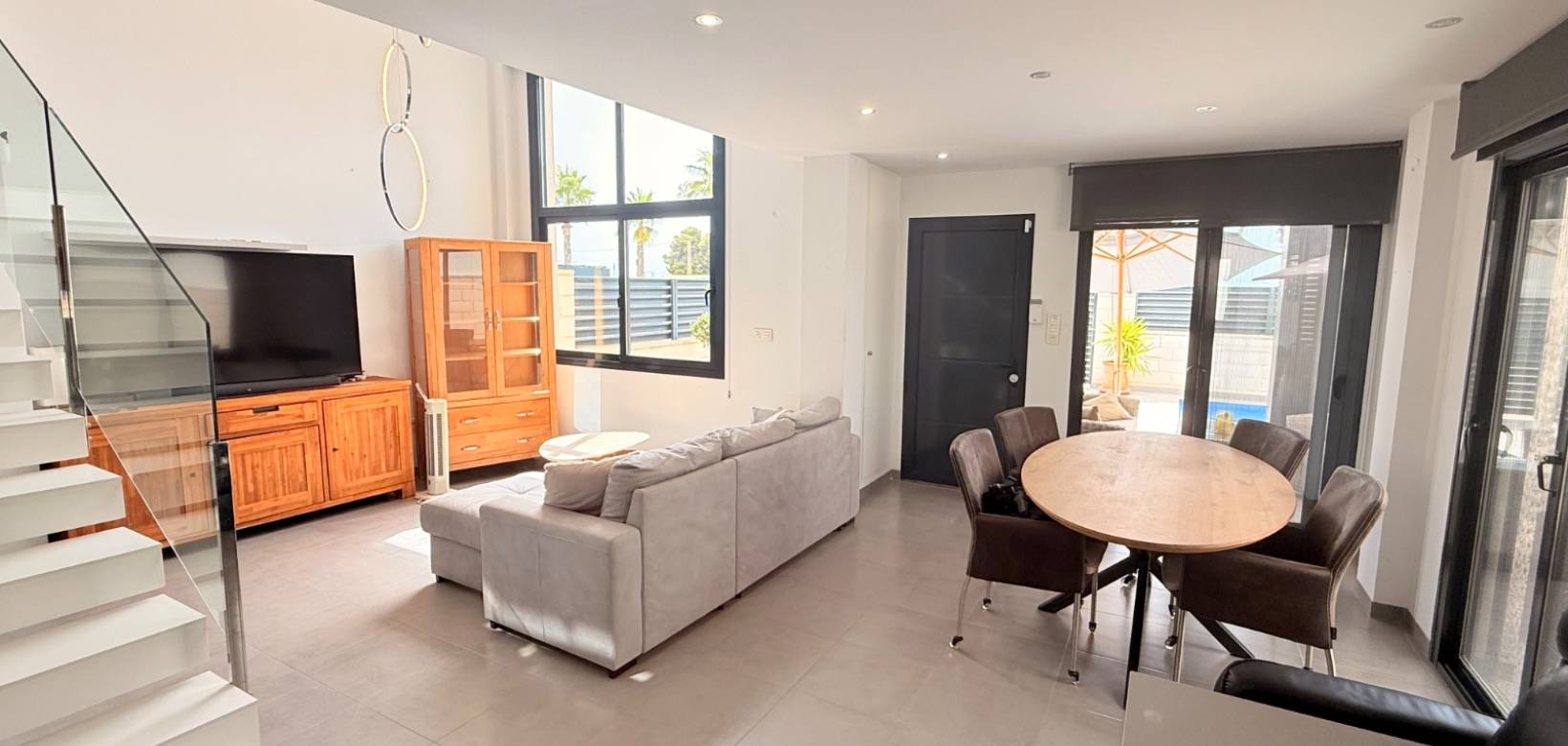 Venta - Villa - Ciudad Quesada - Pueblo Bravo