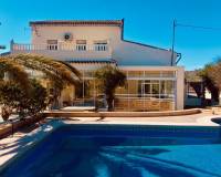 Venta - Villa - El Cantón